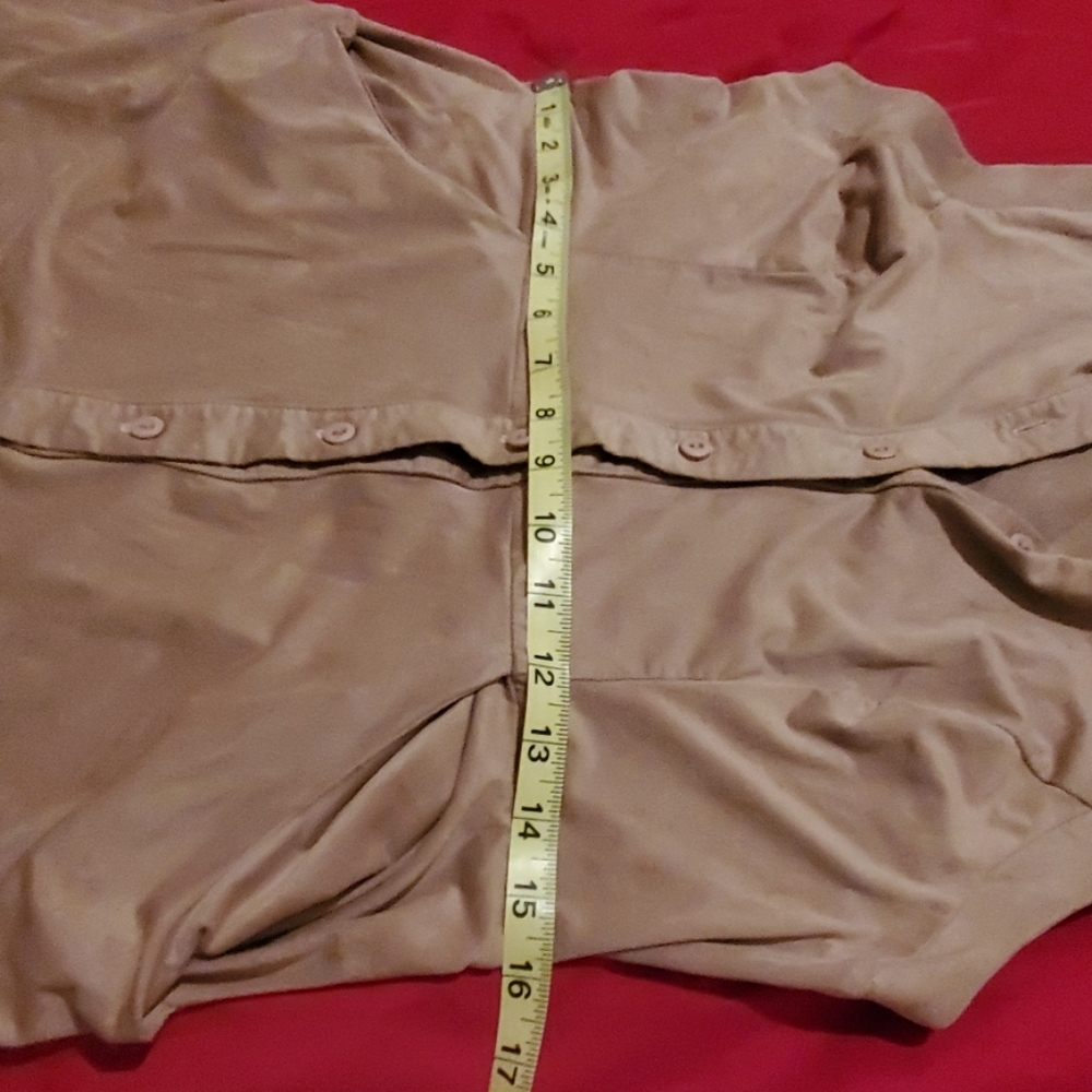 Dress - Picture 6 of 7